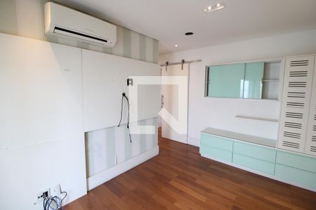 Apartamento à venda com 320m², 4 quartos e 6 vagasSuíte 4