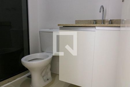 Apartamento à venda com 74m², 3 quartos e 2 vagas Apartamento à venda com 74m², 3 quartos e 2 vagasBanheiro