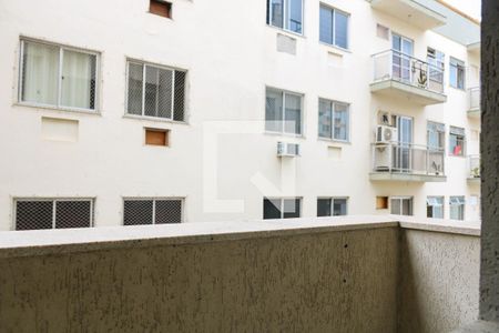Apartamento à venda com 74m², 3 quartos e 2 vagas Apartamento à venda com 74m², 3 quartos e 2 vagasVista do Quarto 2