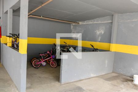 Apartamento à venda com 74m², 3 quartos e 2 vagas Apartamento à venda com 74m², 3 quartos e 2 vagasBicicletário