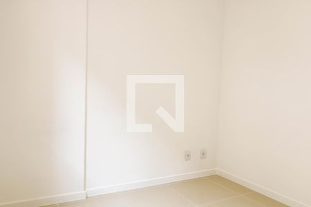 Apartamento à venda com 74m², 3 quartos e 2 vagas Apartamento à venda com 74m², 3 quartos e 2 vagasQuarto Suite