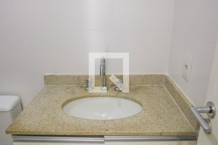 Apartamento à venda com 74m², 3 quartos e 2 vagas Apartamento à venda com 74m², 3 quartos e 2 vagasBanheiro