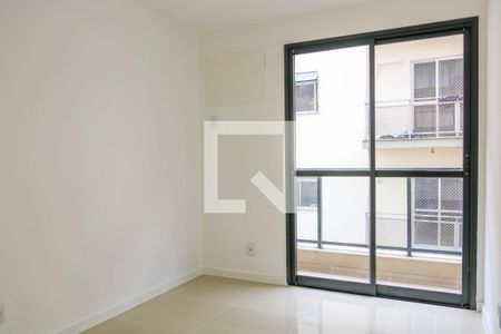 Apartamento à venda com 74m², 3 quartos e 2 vagas Apartamento à venda com 74m², 3 quartos e 2 vagasQuarto 3