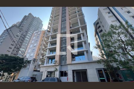 Studio à venda com 31m², 1 quarto e 1 vaga Studio à venda com 31m², 1 quarto e 1 vagaFachada