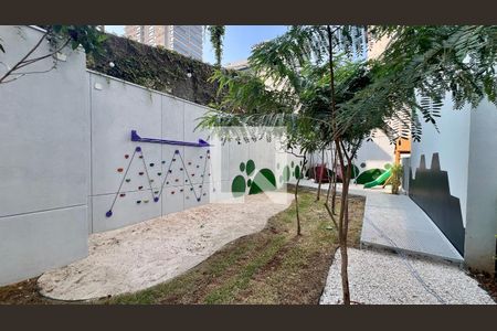 Studio à venda com 31m², 1 quarto e 1 vaga Studio à venda com 31m², 1 quarto e 1 vagaPlayground