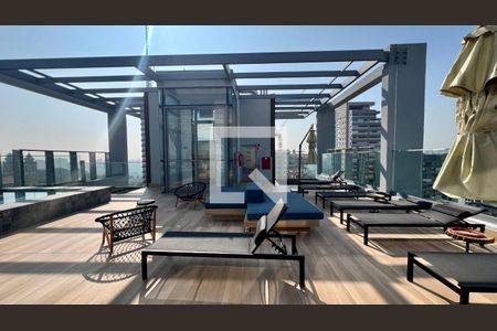 Studio à venda com 31m², 1 quarto e 1 vaga Studio à venda com 31m², 1 quarto e 1 vagaSolarium