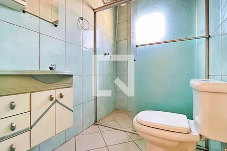 Casa à venda com 237m², 5 quartos e 4 vagas Casa à venda com 237m², 5 quartos e 4 vagasBanheiro da Suíte 3