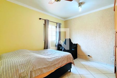 Casa à venda com 237m², 5 quartos e 4 vagas Casa à venda com 237m², 5 quartos e 4 vagasSuíte 2