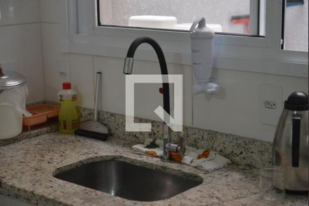 Apartamento à venda com 58m², 2 quartos e 1 vagaCozinha - Torneira