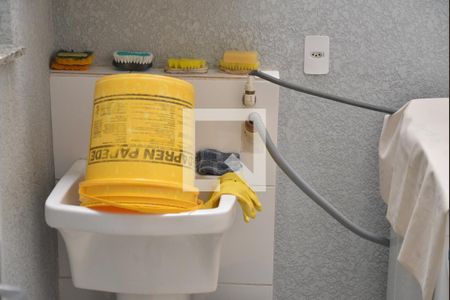 Apartamento à venda com 58m², 2 quartos e 1 vagaÁrea de Serviço 