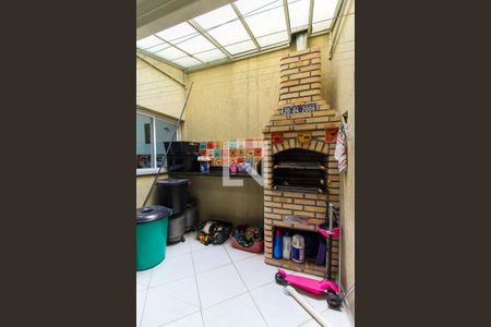 Casa de condomínio à venda com 110m², 3 quartos e 1 vaga Casa de condomínio à venda com 110m², 3 quartos e 1 vagaÁrea de Serviço