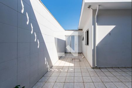 Casa à venda com 180m², 3 quartos e 2 vagasÁrea comum