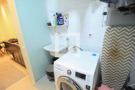 Apartamento à venda com 70m², 2 quartos e 1 vaga Apartamento à venda com 70m², 2 quartos e 1 vagaÁrea de Serviço