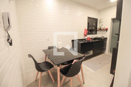 Apartamento à venda com 70m², 2 quartos e 1 vaga Apartamento à venda com 70m², 2 quartos e 1 vagaCozinha