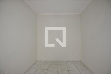 Sala de casa para alugar com 2 quartos, 60m² em Marechal Hermes, Rio de Janeiro