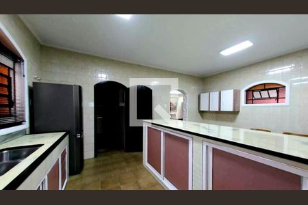 Casa à venda com 238m², 3 quartos e 2 vagas Casa à venda com 238m², 3 quartos e 2 vagasFoto 12