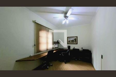 Casa à venda com 238m², 3 quartos e 2 vagas Casa à venda com 238m², 3 quartos e 2 vagasFoto 19