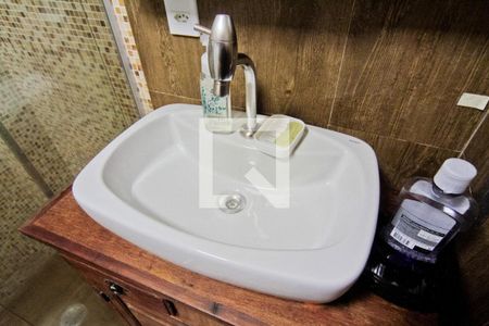 Apartamento à venda com 78m², 3 quartos e 1 vaga Apartamento à venda com 78m², 3 quartos e 1 vagaBanheiro