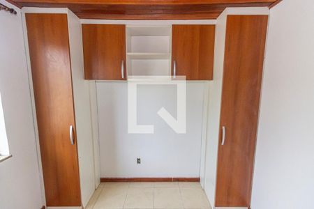 Quarto de apartamento à venda com 1 quarto, 35m² em Irajá, Rio de Janeiro