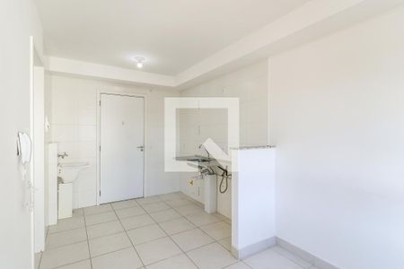 Sala de apartamento para alugar com 1 quarto, 62m² em Parque Maria Helena, São Paulo