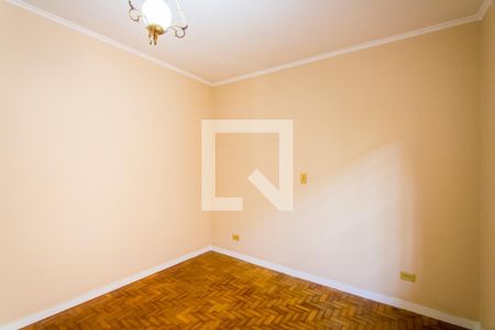 Casa à venda com 375m², 4 quartos e 5 vagas Casa à venda com 375m², 4 quartos e 5 vagasQuarto 3