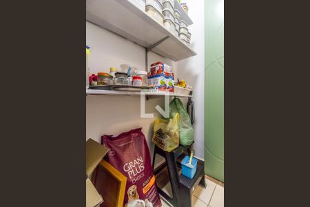Casa de condomínio à venda com 350m², 4 quartos e 5 vagas Casa de condomínio à venda com 350m², 4 quartos e 5 vagasDespensa