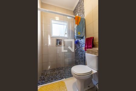 Casa de condomínio à venda com 350m², 4 quartos e 5 vagasBanheiro