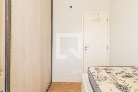 Quarto 1 de apartamento para alugar com 2 quartos, 62m² em Vila Nivi, São Paulo