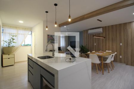 Apartamento à venda com 91m², 2 quartos e 1 vagaCozinha