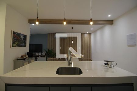 Apartamento à venda com 91m², 2 quartos e 1 vagaCozinha