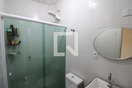 Casa à venda com 120m², 3 quartos e 2 vagasBanheiro 2