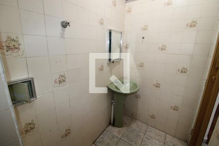 Casa à venda com 120m², 3 quartos e 2 vagasBanheiro 1