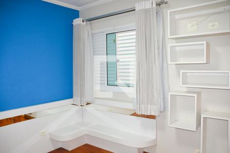 Casa à venda com 250m², 4 quartos e 4 vagas Casa à venda com 250m², 4 quartos e 4 vagasQuarto 2