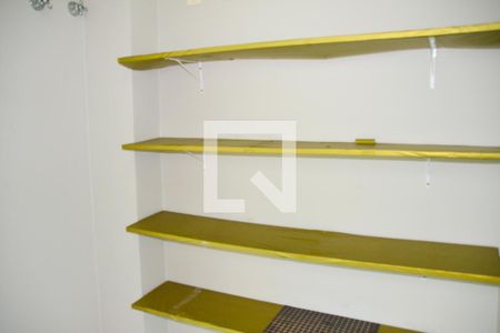 Casa à venda com 250m², 4 quartos e 4 vagas Casa à venda com 250m², 4 quartos e 4 vagasDespensa