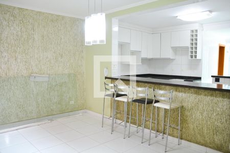 Casa à venda com 250m², 4 quartos e 4 vagas Casa à venda com 250m², 4 quartos e 4 vagasSala de Jantar