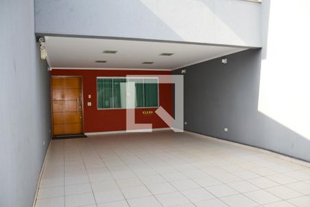 Casa à venda com 250m², 4 quartos e 4 vagas Casa à venda com 250m², 4 quartos e 4 vagasÁrea comum