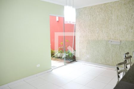 Casa à venda com 250m², 4 quartos e 4 vagas Casa à venda com 250m², 4 quartos e 4 vagasSala de Jantar