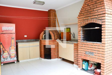 Casa à venda com 250m², 4 quartos e 4 vagas Casa à venda com 250m², 4 quartos e 4 vagasChurrasqueira