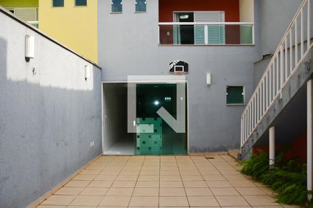 Casa à venda com 250m², 4 quartos e 4 vagas Casa à venda com 250m², 4 quartos e 4 vagasÁrea Externa