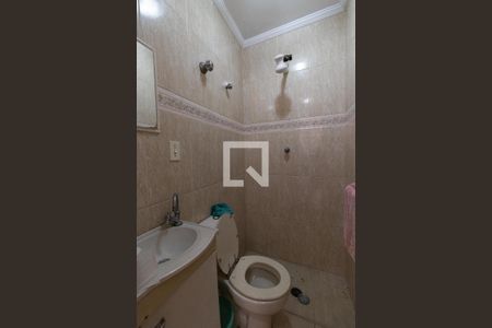 Casa à venda com 350m², 5 quartos e 4 vagasBanheiro de Serviço