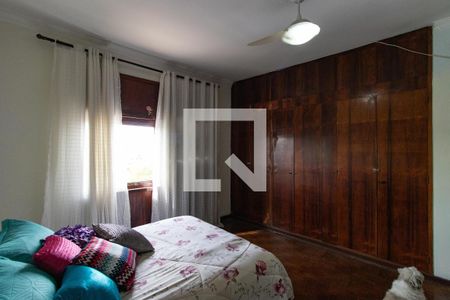Casa à venda com 350m², 5 quartos e 4 vagasQuarto 1