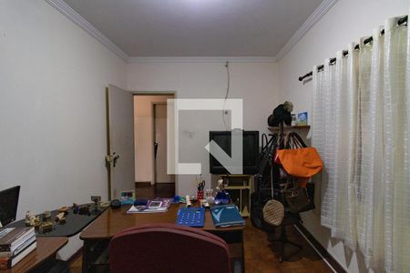 Casa à venda com 350m², 5 quartos e 4 vagasQuarto 2