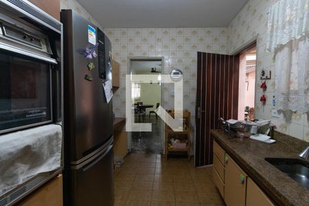 Casa à venda com 350m², 5 quartos e 4 vagasCozinha