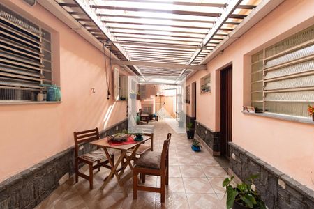 Casa à venda com 350m², 5 quartos e 4 vagasQuintal