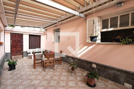 Casa à venda com 350m², 5 quartos e 4 vagasQuintal