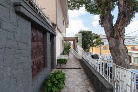 Casa à venda com 350m², 5 quartos e 4 vagasCorredor Lateral