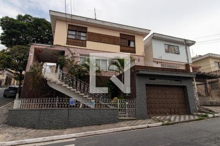 Casa à venda com 350m², 5 quartos e 4 vagasFachada