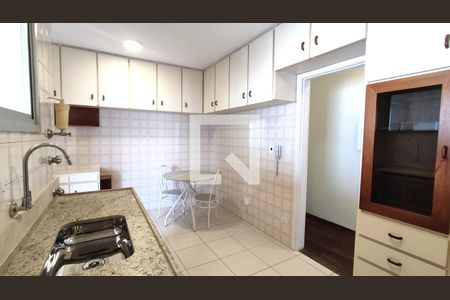 Apartamento à venda com 81m², 2 quartos e 2 vagas Apartamento à venda com 81m², 2 quartos e 2 vagasCozinha