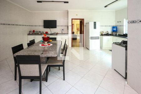 Casa à venda com 510m², 3 quartos e 3 vagas Casa à venda com 510m², 3 quartos e 3 vagasCozinha
