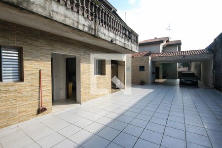 Casa à venda com 510m², 3 quartos e 3 vagas Casa à venda com 510m², 3 quartos e 3 vagasQuintal